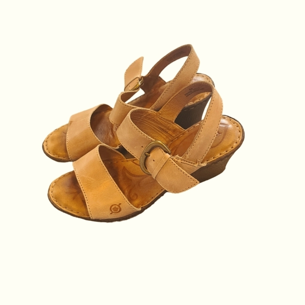 Born Boulder Leather Cork Wedge Sandal Tan Size 9 women's Shoe